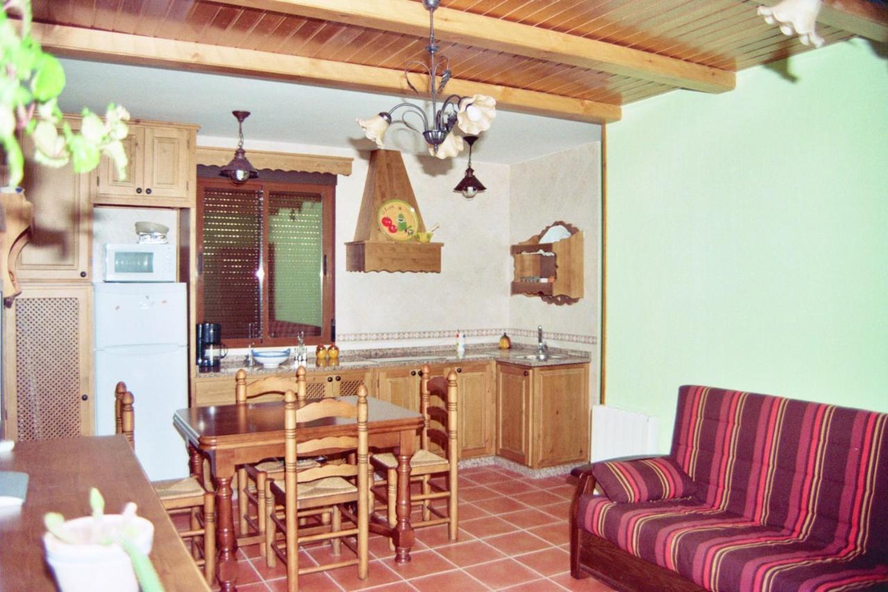 Apartamentos Y Habitaciones Rurales "El Corral" Canizares Екстер'єр фото